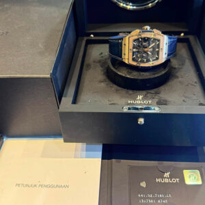 Hublot Spirit of Big Bang King Gold Reference: 641.OX.7180.LR
